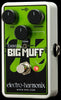 Electro Harmonix Nano Bass Big Muff Pi in Electro Harmonix Nano Bass Big Muff Pi